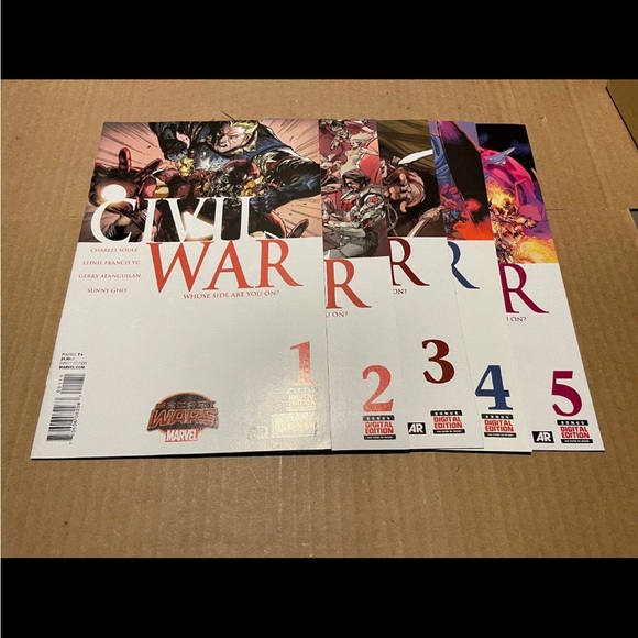 Marvel Other - Marvel Civil War Comic Book Set Volumes 1-5 - White & Red Covers